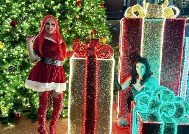 Sleigh Bar Drag Show
