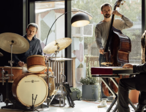 Oyster Blues: Live Jazz at Call Me Pearl