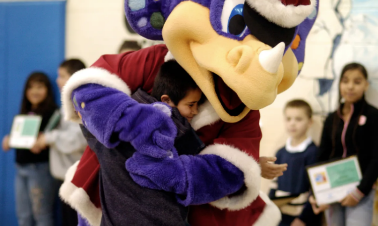 Photos with Santa Dinger at McGregor Square